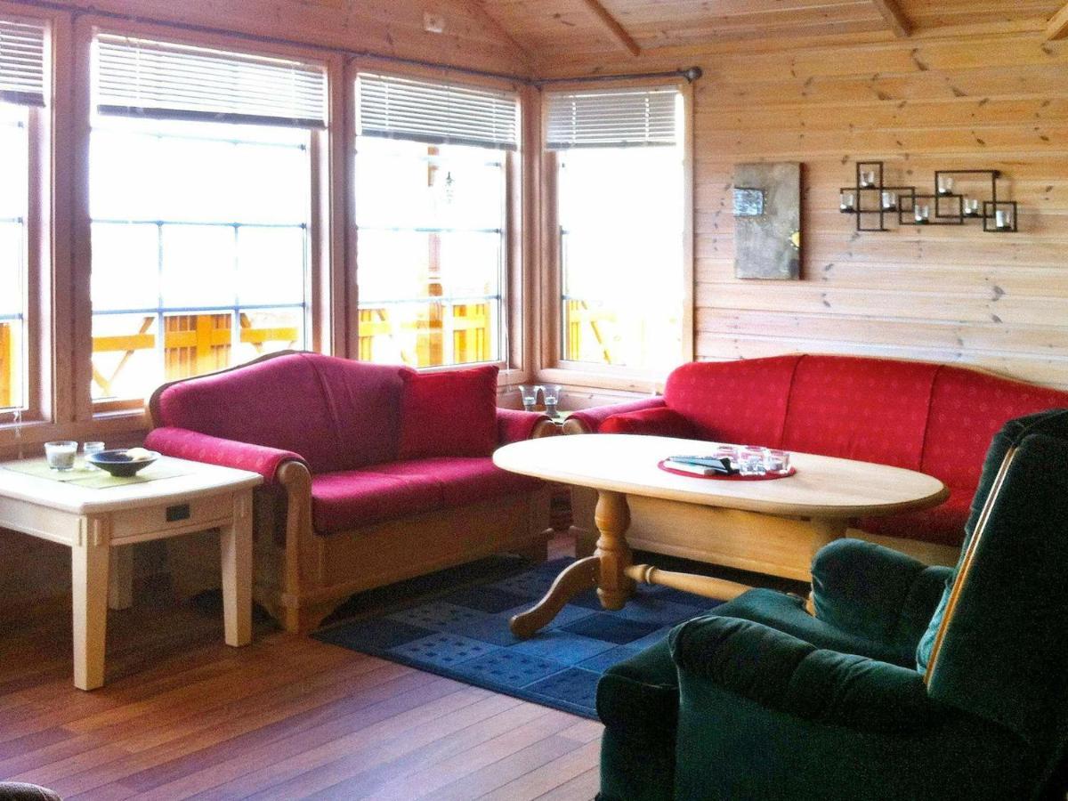 Three-Bedroom Holiday Home In Dyrvik Tuvnes ห้อง รูปภาพ